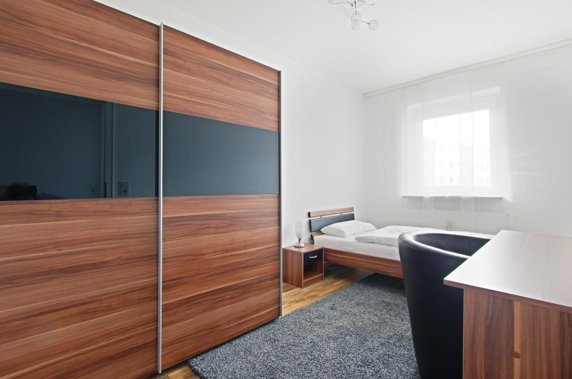 Private Rooms Hannover - Room Agency Стая снимка