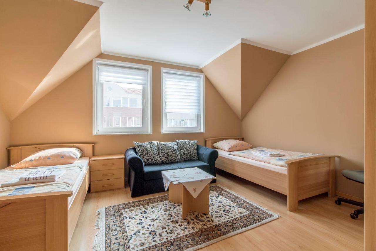 Private Rooms Hannover - Room Agency Екстериор снимка